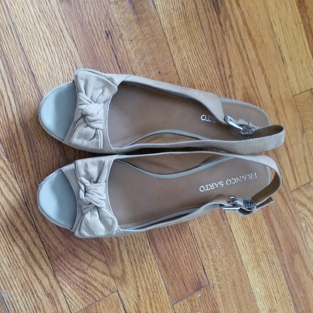 Franco Sarto Camino size 10 wedge